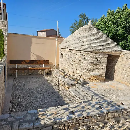 Istrian Stone Nest